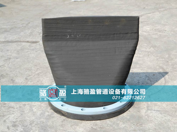 具體分析<a href=http://m.juanhong.cn/ target=_blank class=infotextkey><a href=http://m.juanhong.cn target=_blank class=infotextkey>法蘭式鴨嘴閥</a></a>的特點